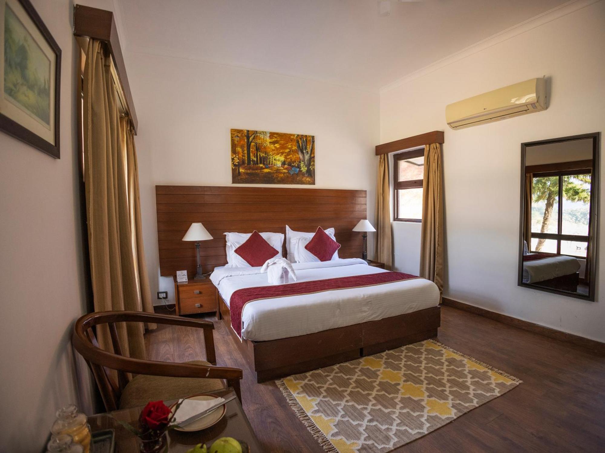 Welcomheritage Tarangi Ramganga Resort Marchula Exterior photo