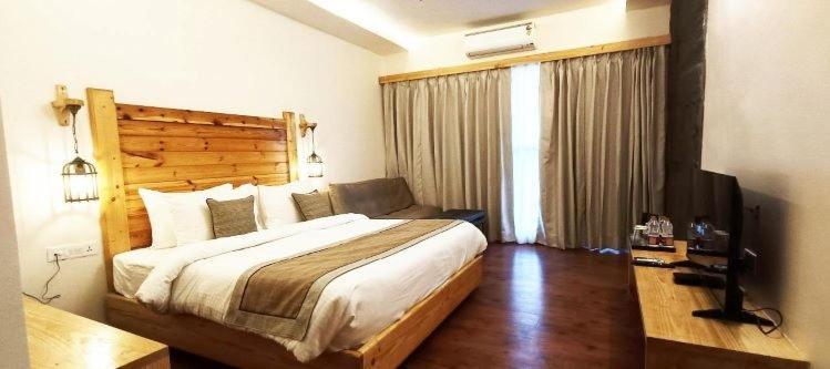 Welcomheritage Tarangi Ramganga Resort Marchula Exterior photo